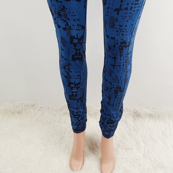CAbi 963 Women's Blue Black Skinny Cool Down Pull On Yoga Tech Leggings Size L - Picture 4 of 6